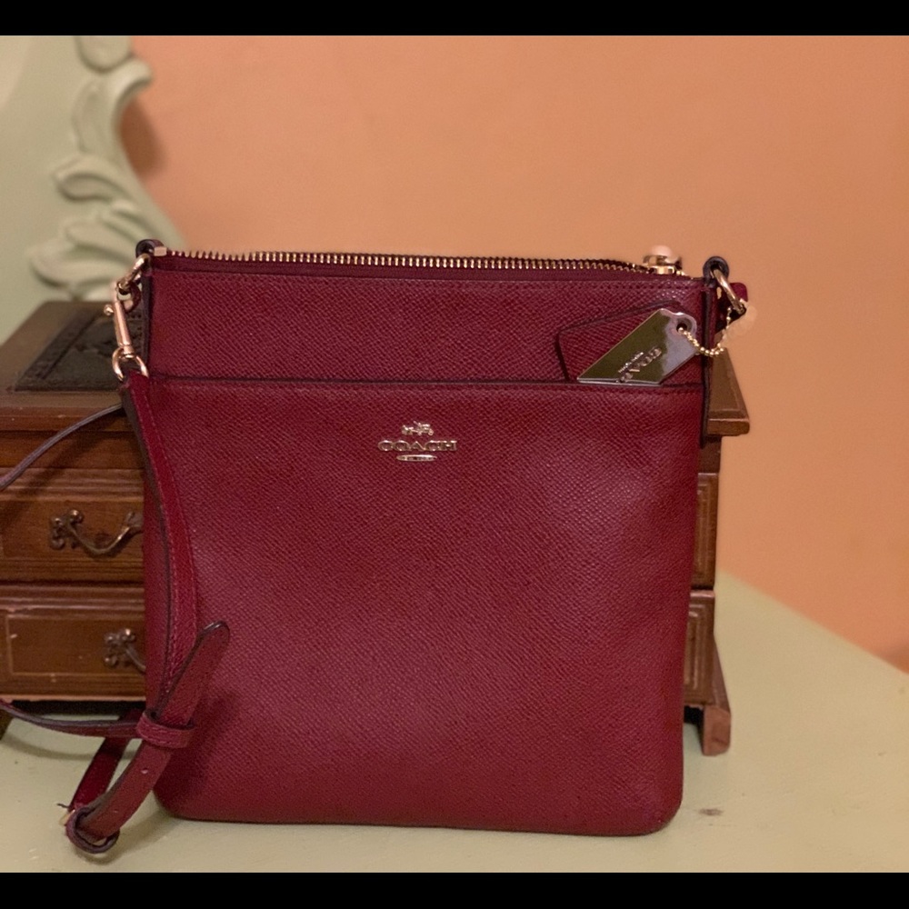 Coach Kitt Messenger Crossbody